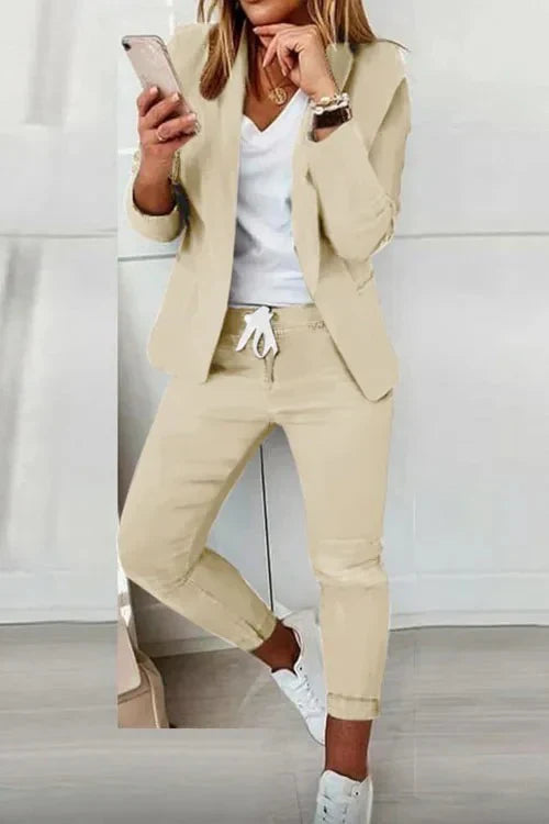 LP | Blazer con maniche lunghe e pantaloni