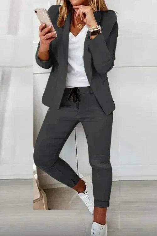 LP | Blazer con maniche lunghe e pantaloni