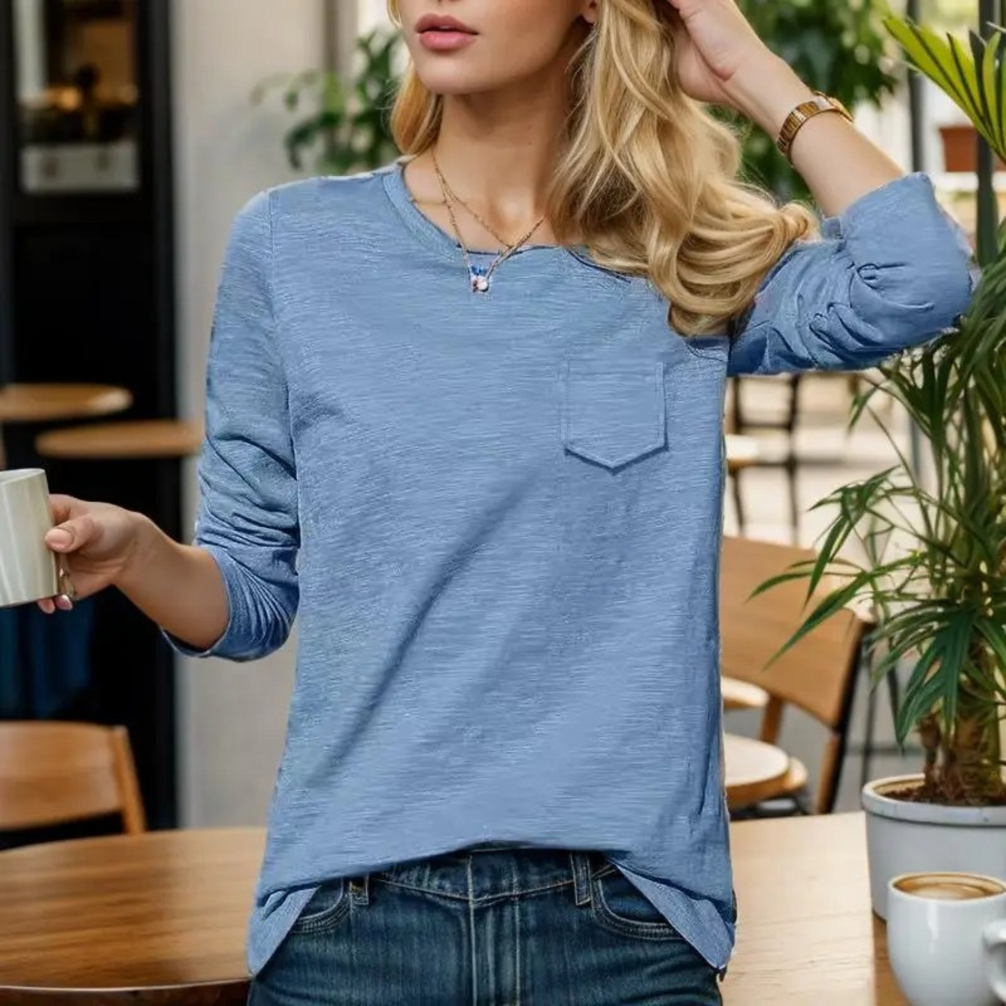 LP | Camicetta invernale alla moda e minimalista