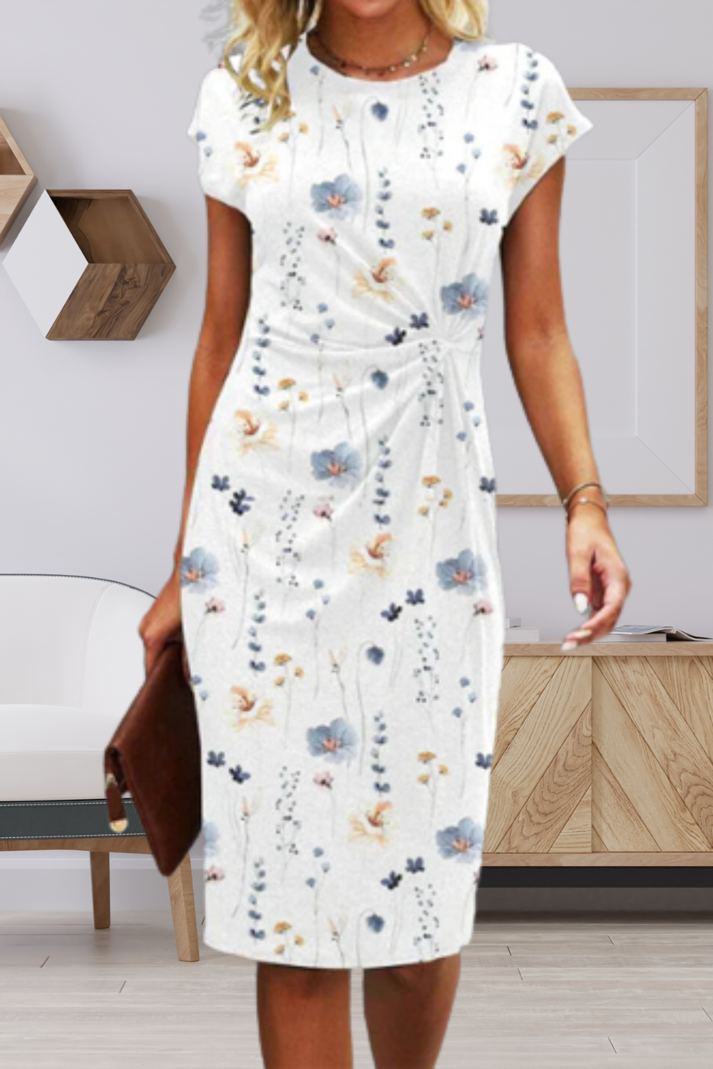 LP | Abito midi con motivo floreale e intreccio frontale