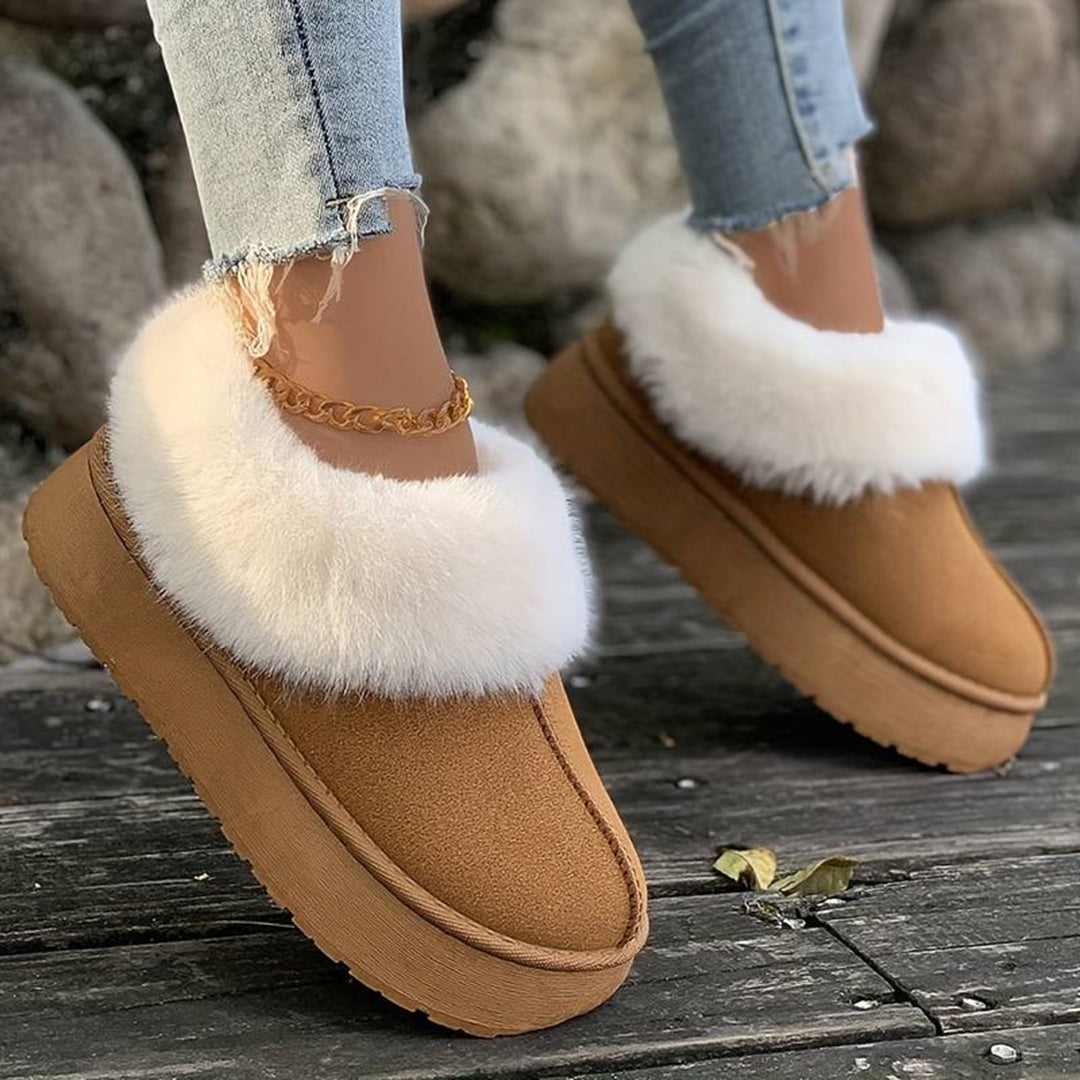 LP | Stivali generici alla moda e minimalisti