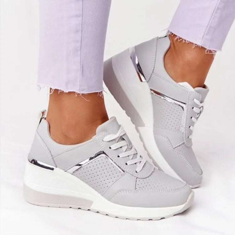 Ortopedico Sneakers su misura e comodo