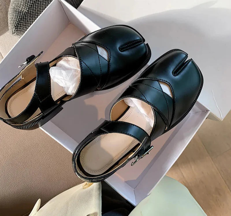 LP | Ballerine in pelle con punta spaccata