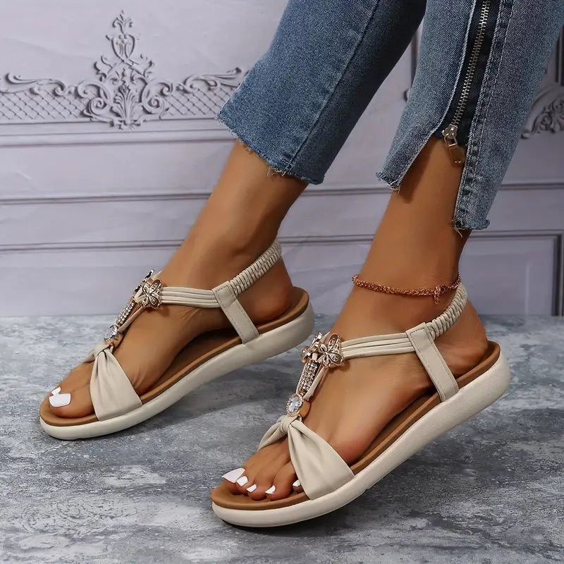 LP | Abbigliamento generale semplice ed elegante