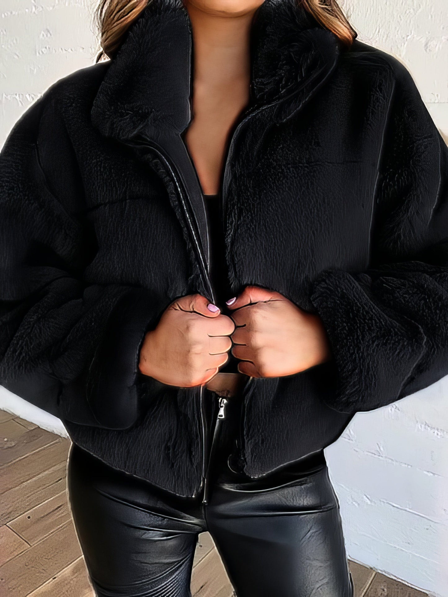 LP | Cappotto minimalista e isolato