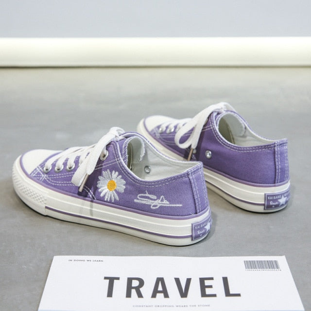 LP | Taglio basso con sneakers a stampa floreale