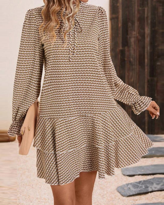 LP | Abito alla moda con maniche lunghe