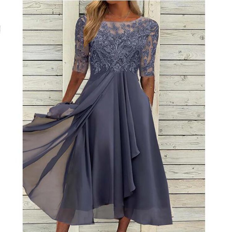 LP | Abito midi in chiffon con maniche trasparenti di lunghezza midi