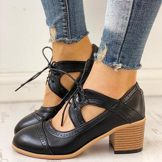 LP | Scarpe stringate retrò con cut-out