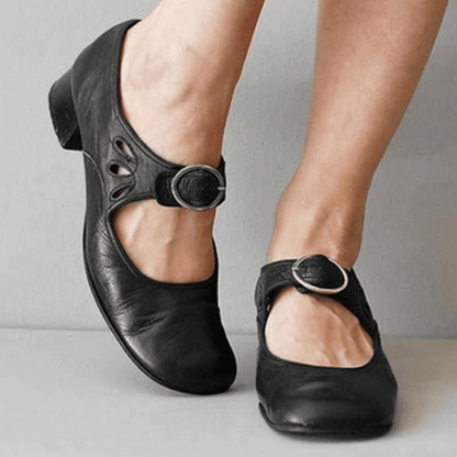 LP | Scarpe con tacco basso e fibbia