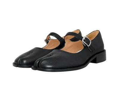 LP | Ballerine in pelle con punta spaccata