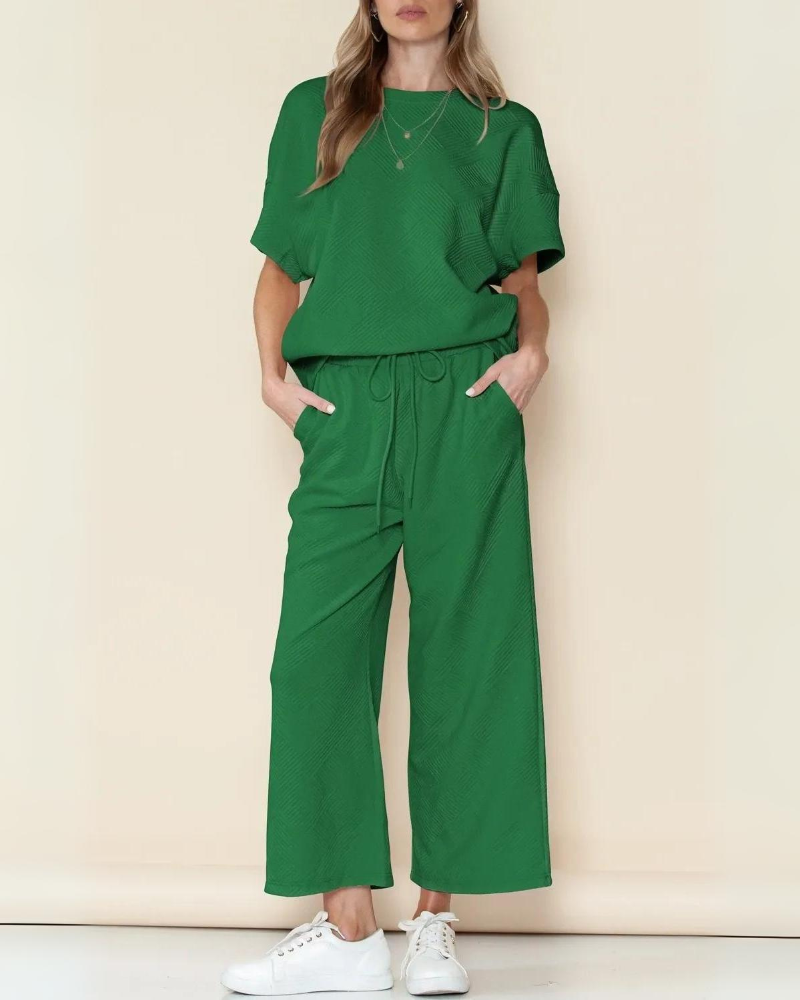LP | Camicia larga e pantaloni larghi da donna