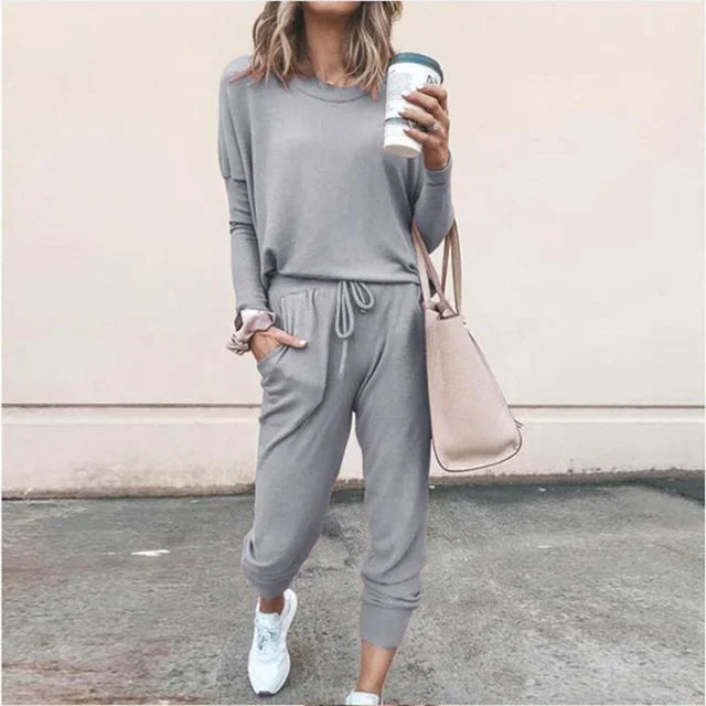 LP | Tuta da ginnastica da donna con maglione e pantaloni larghi