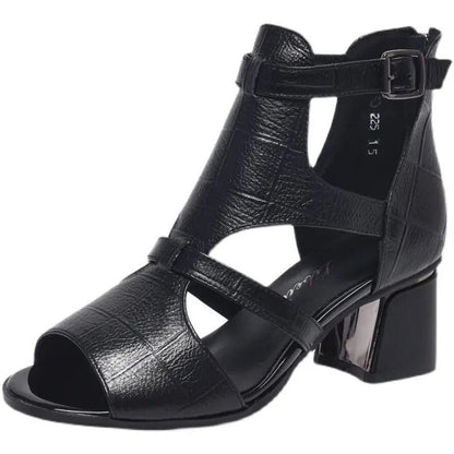 LP | Scarpe con tacco grosso e cinturino regolabile