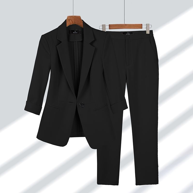 LP | Capo invernale alla moda e minimalista